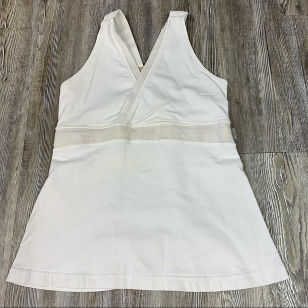 Lululemon Athletica White Athletic Tank Size Small